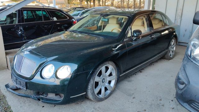 Bentley Continental Flying Spur -