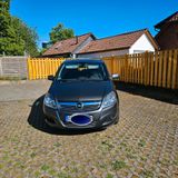 Opel Zafira B Family - Opel Zafira in Lübeck