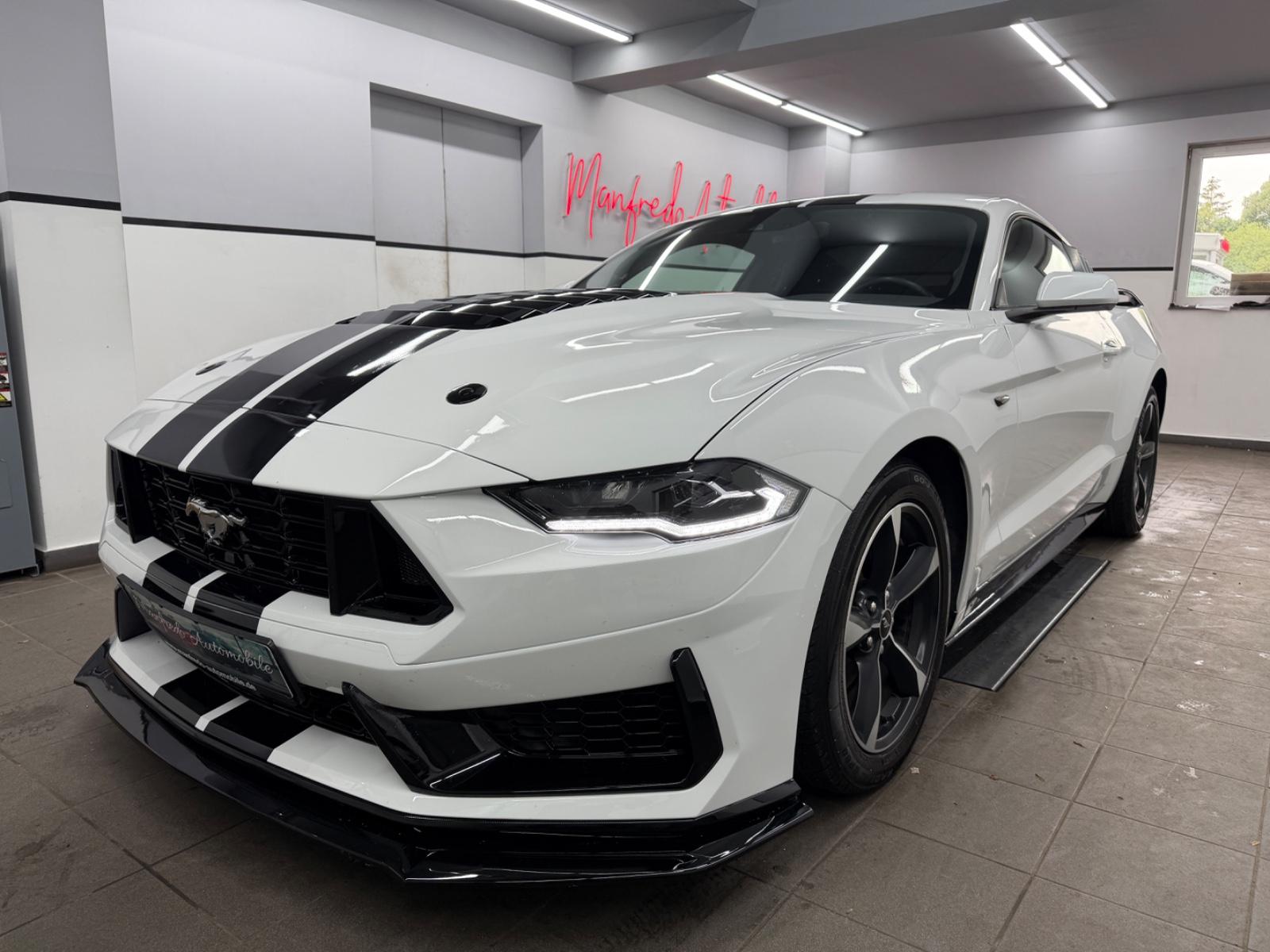 Ford Mustang 2.3 Eco/MY-25 Kit/Spur.h/Tot.W/Carplay/