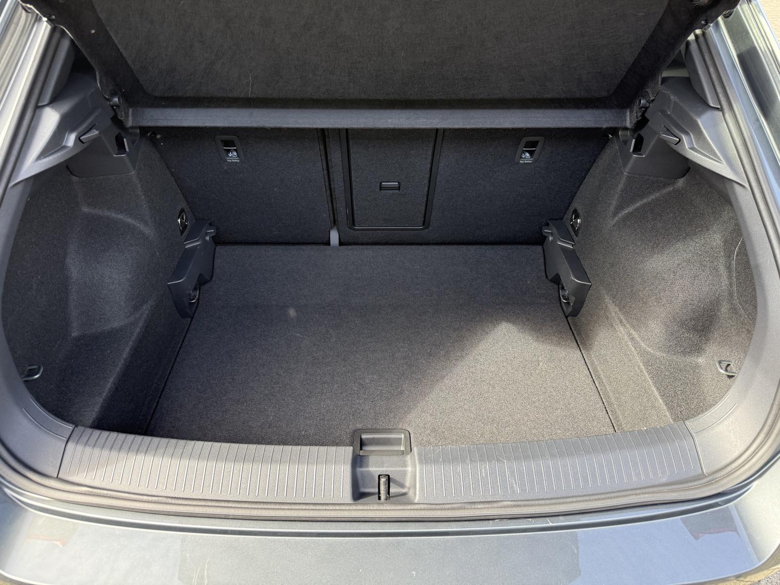 Volkswagen T-Roc R-Line,18-Zoll,IQ-Drive,R.Kam,Kessy,Side., миниатюра 12