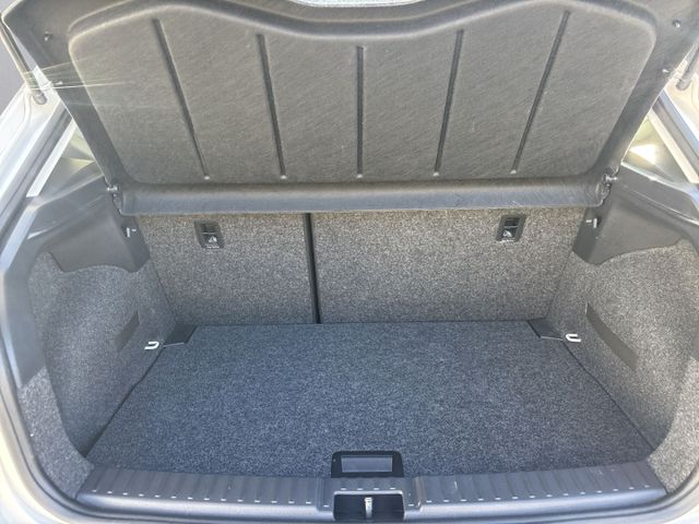 Ibiza Style 1.0l TSI *Kamera+Sitzheizungen+PDC*