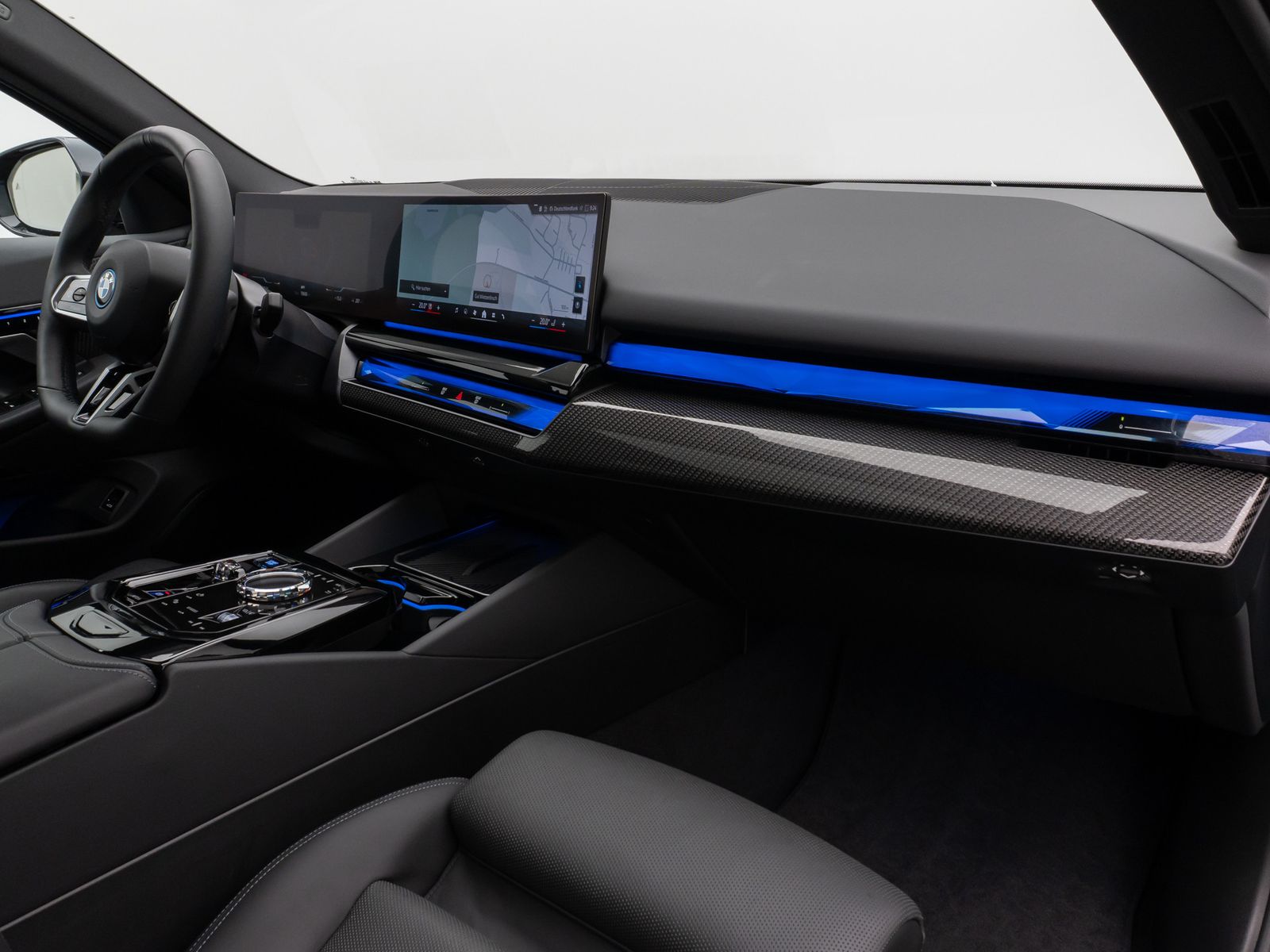 Fahrzeugabbildung BMW i5 eD40 M Sport Pro Panorama 360°HUD DAB H/K ACC