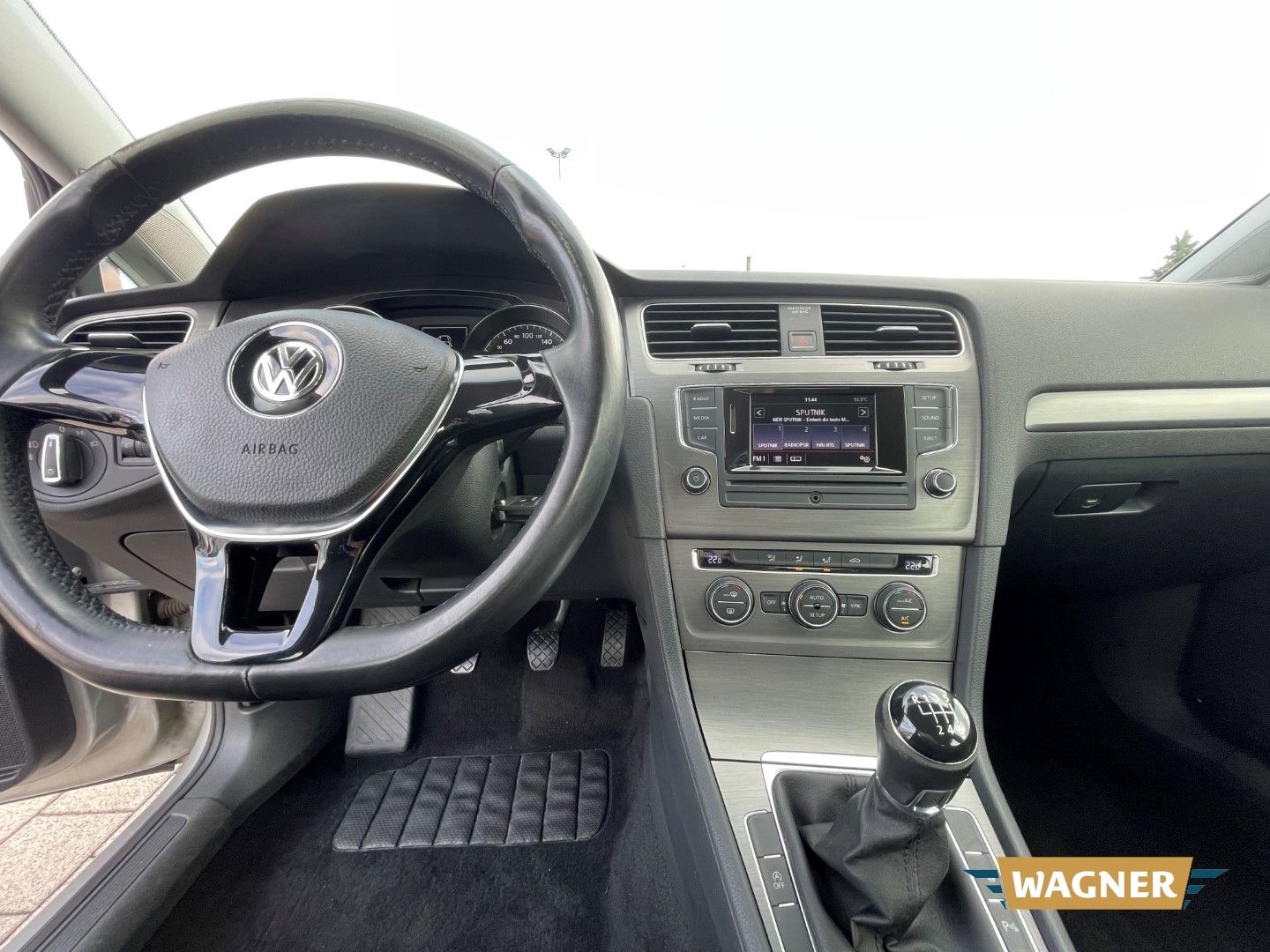 Fahrzeugabbildung Volkswagen Golf VII Comfortline BMT Klimaautomatik