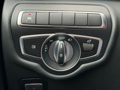 MERCEDES-BENZ V 220d EDITION kompakt*LED*Navi*DAB*SHZ*Kamera