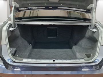BMW 740 - 11