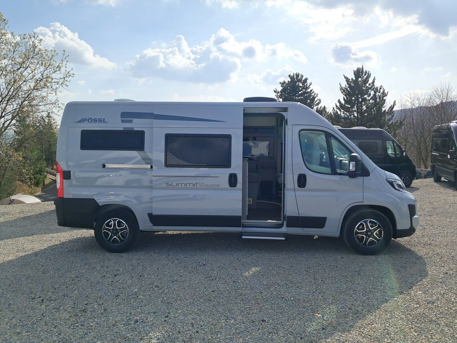 Fahrzeugabbildung Pössl Summit Shine 600 LR Citroen 180 PS Autom.