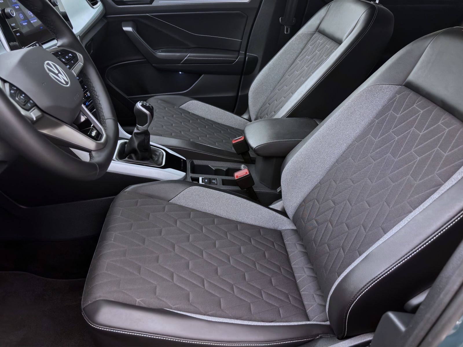 Volkswagen T-Roc - Bild 10