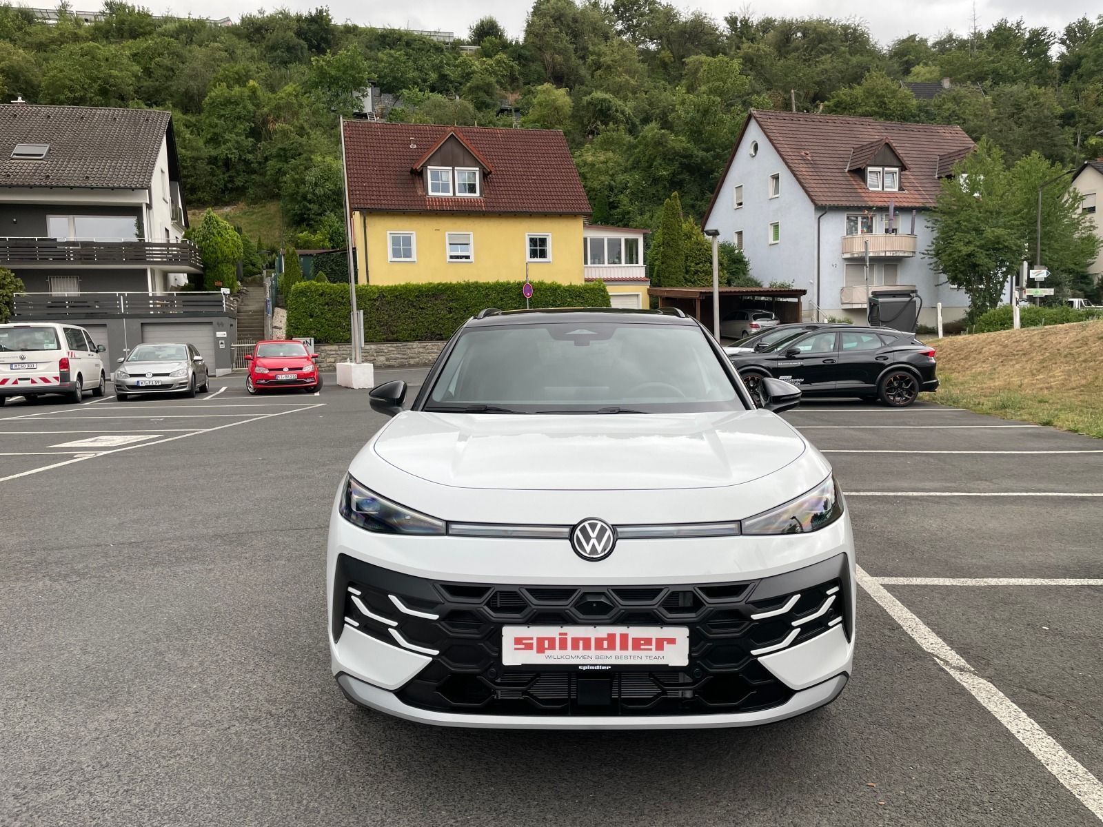 Volkswagen T-Roc - Bild 2