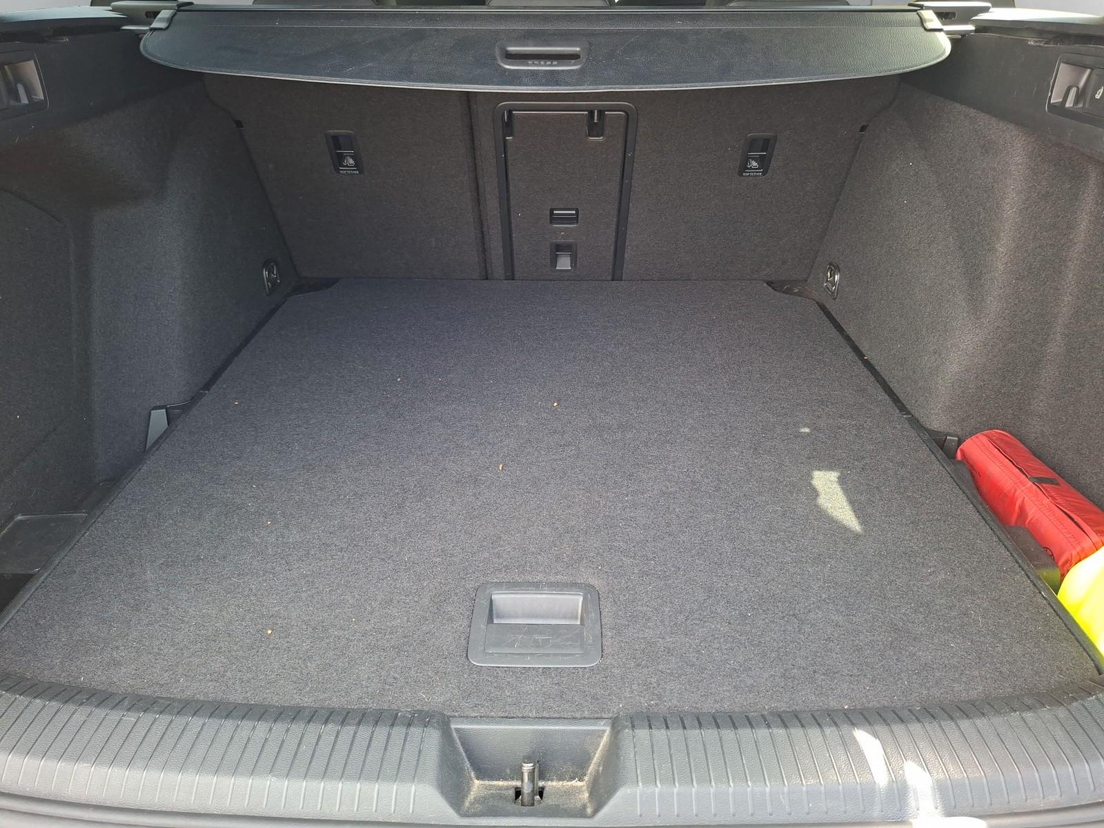 Volkswagen Golf VIII Variant 1.5 TSI R-Line ACC Rf.kamera, миниатюра 18