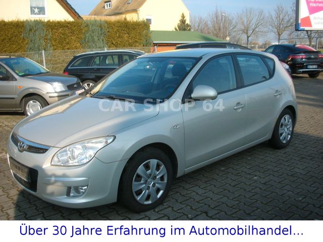 Hyundai i30 Comfort-KLIMA/SCHECKHEFT-