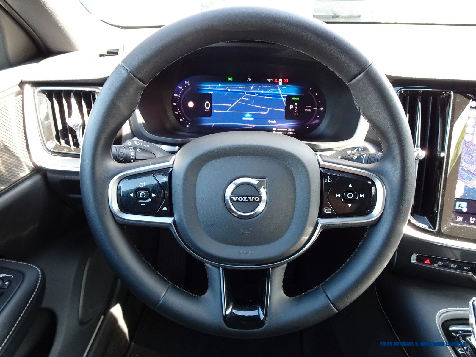 Volvo V60 T6 AWD Recharge Geartronic Plus Dark foto 13