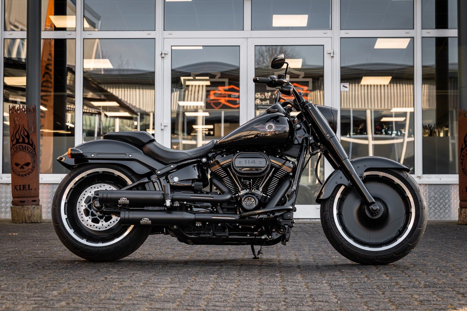 Fahrzeugabbildung Harley-Davidson Softail Fat Boy 30th Anniversary -Jekill & Hyde-