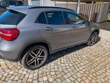 Mercedes-Benz GLA 250 4MATIC DCT - Manufakturlack grau matt!!! - Mercedes-Benz GLA 250 aus 2018