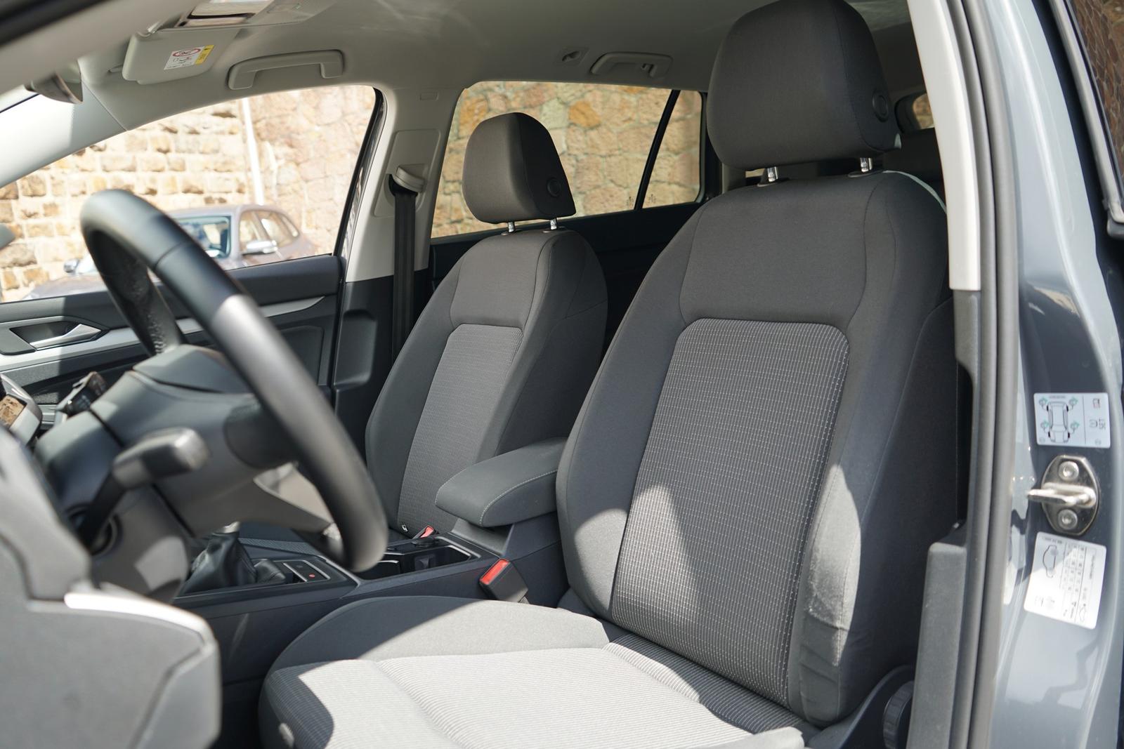 Volkswagen Golf VIII Variant 1.0 TSI LED Sitzheizung AHK, миниатюра 30