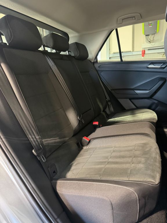 VW T-Roc - Bild 16