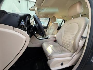 صورة 7 لـ 2015 Mercedes-BENZ GLC