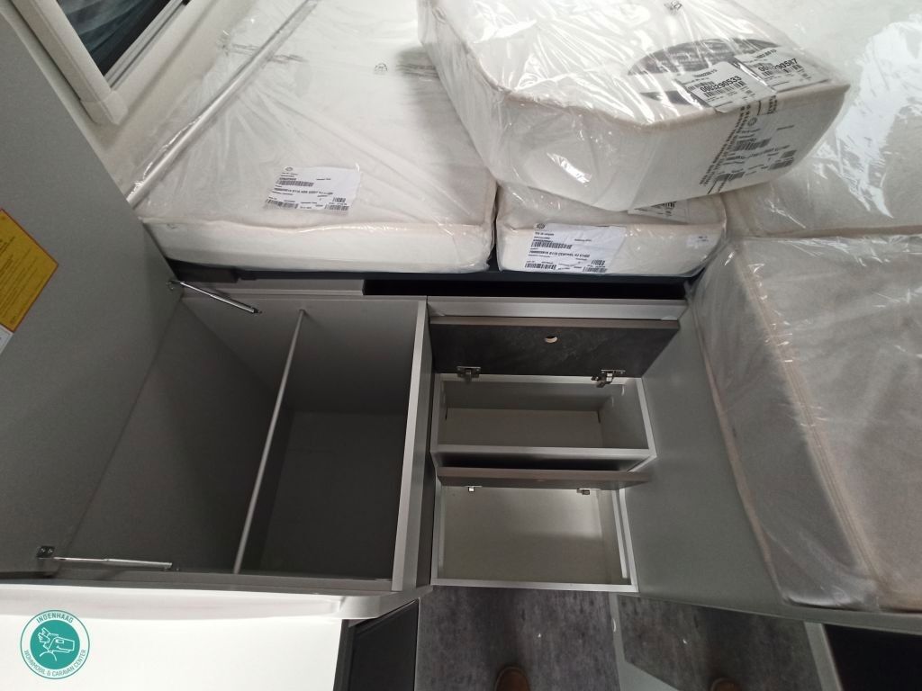 Fahrzeugabbildung Mooveo VAN 60 EB Prestige, Autom. Markise, Combi 4D