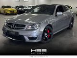 Mercedes-Benz C 63 AMG Coupe *PERFOMANCE PACKAGE* - Mercedes-Benz C 63 AMG: Coupé
