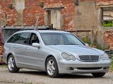 Mercedes-Benz MERCEDES BENZ C270 CDI Elegance T-Modell AHK - scheckheftgepflegte Mercedes C 270