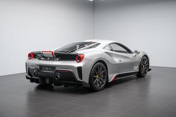 صورة 3 لـ 2021 Ferrari 488 PISTA