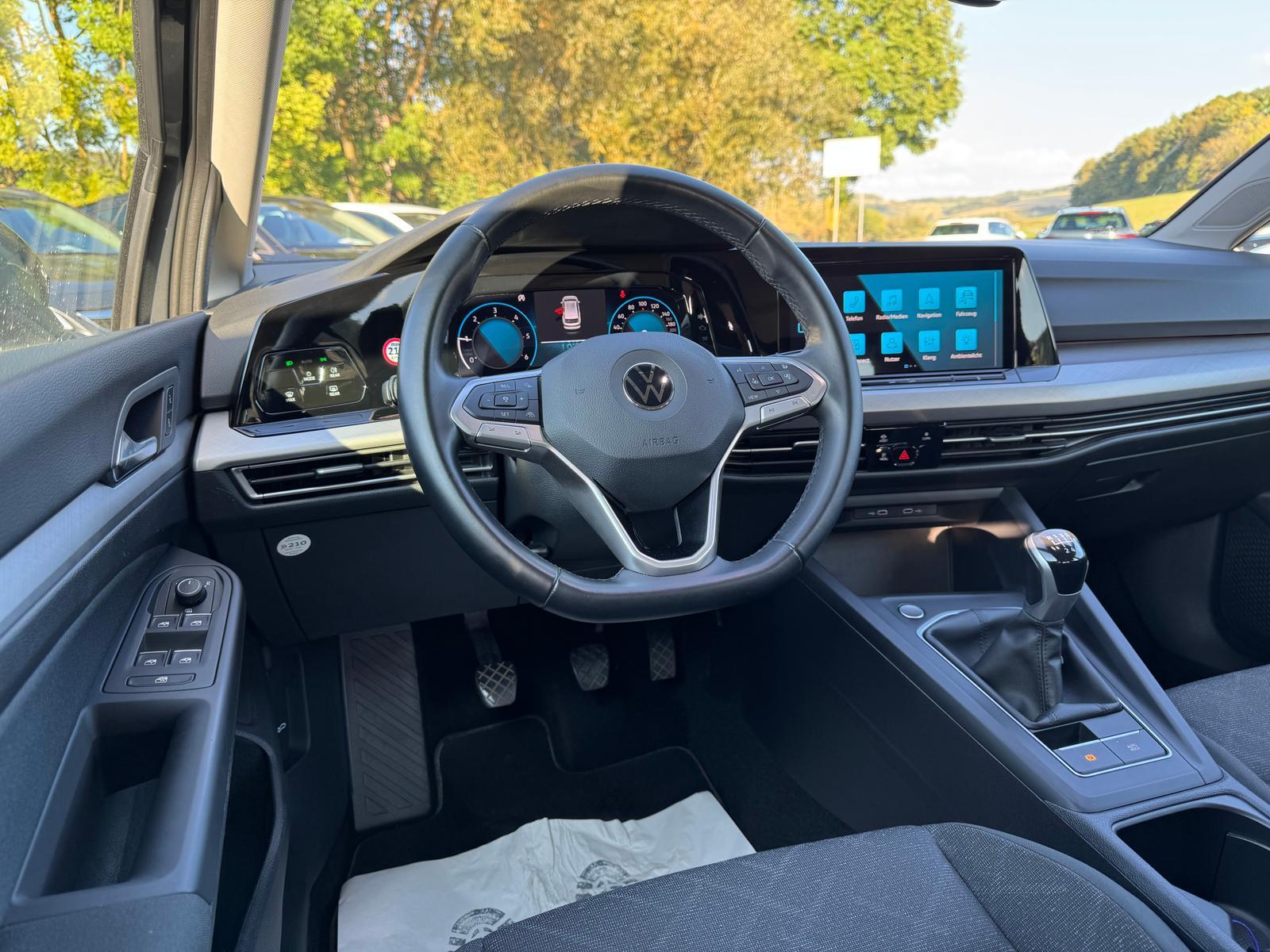Volkswagen Golf VIII Variant 2.0 TDI *LIFE*PDCHI+VO*AHK*NAV, миниатюра 14