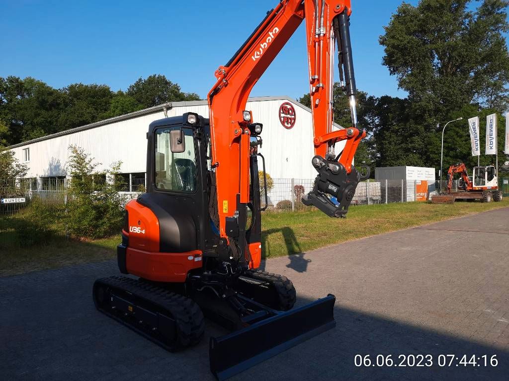 Fahrzeugabbildung Kubota U 36-4 Vorführmaschine