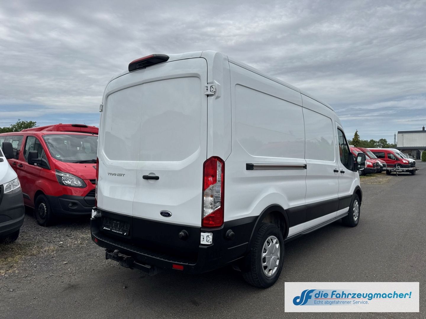 Fahrzeugabbildung Ford Transit Kasten 350 L3 Trend AHK Apple CarPlay *E