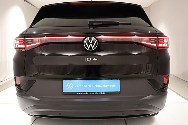 ID.4 Pure 125kW Wärmepumpe IQ-LIGHT ACC Anschlus