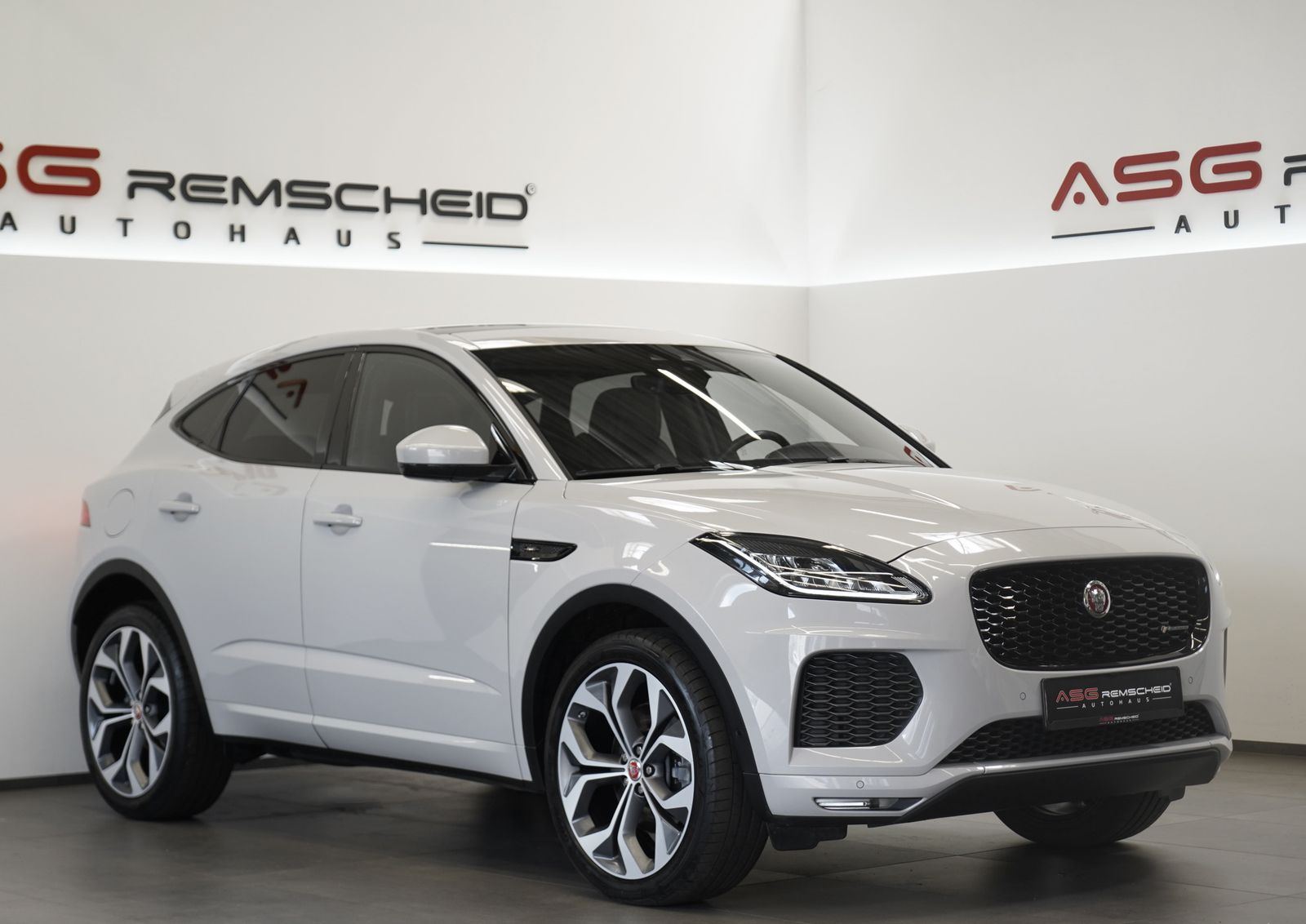 Jaguar E Pace