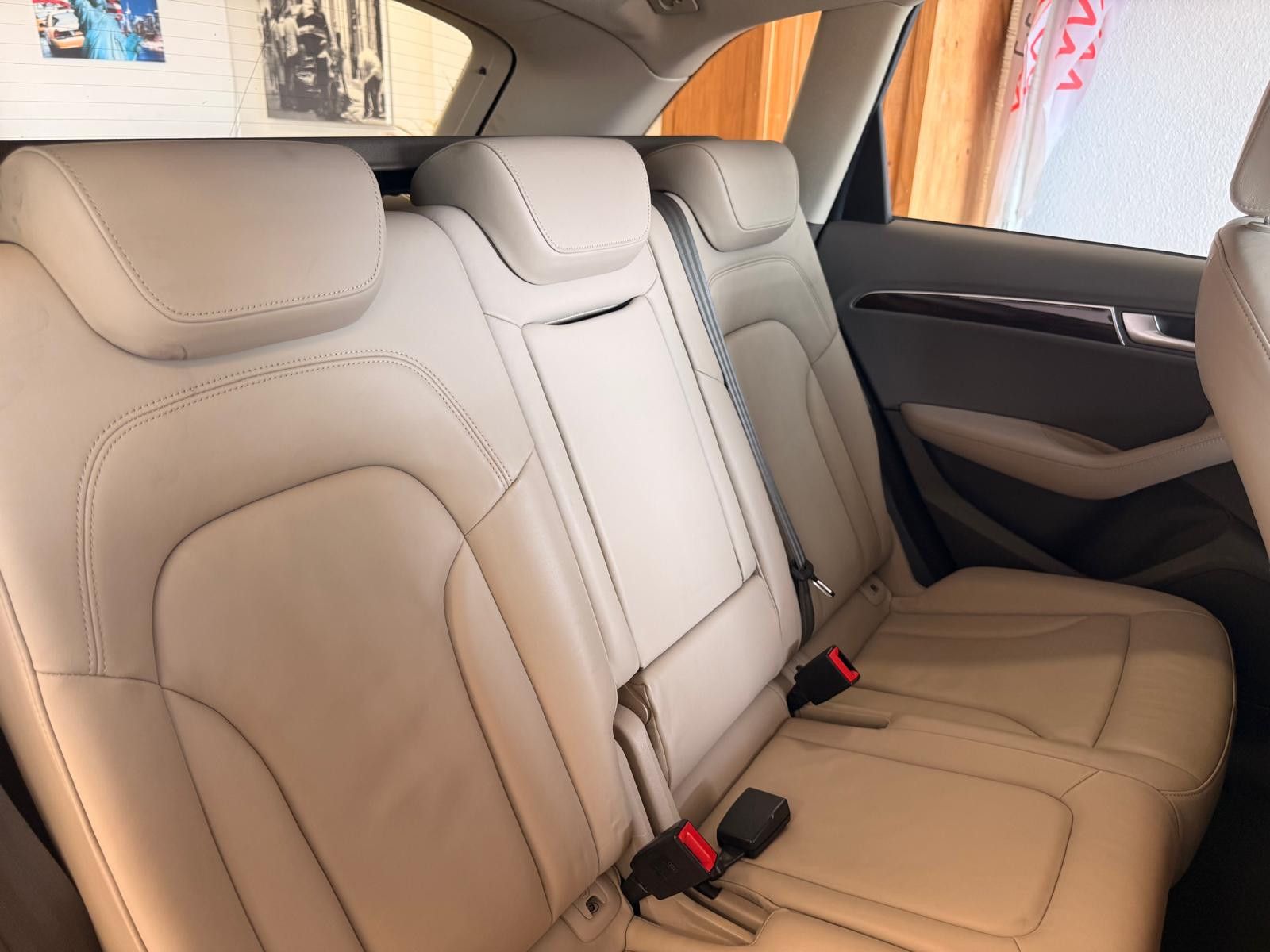 Fahrzeugabbildung Audi Q5 2.0 TFSI 132 kW quattro/AHK/8.FACH BEREIFT