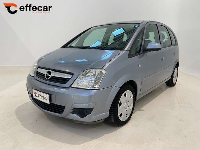 Opel Meriva 1.4 16V Cosmo NEOPATENTATI