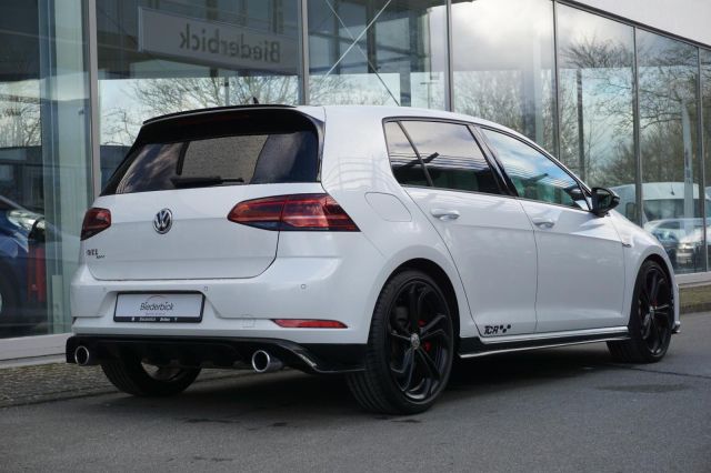 Golf VII 2.0 TSI GTI TCR DSG PANO VMAX DCC NAVI