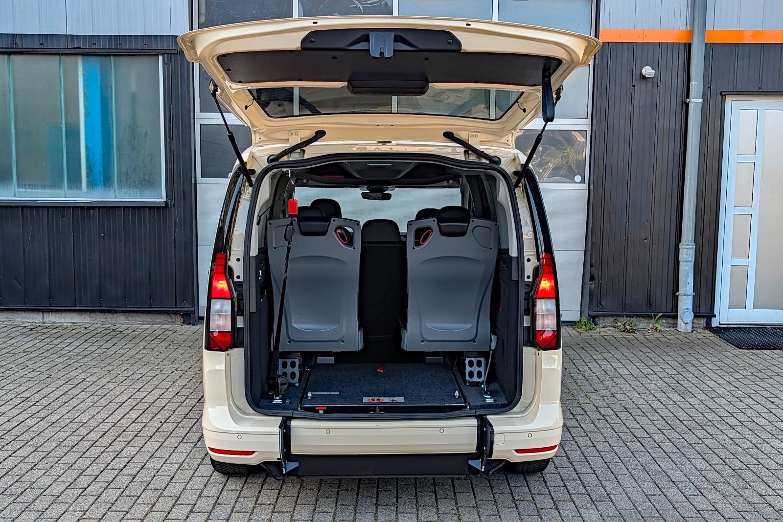 Volkswagen Caddy Maxi AMF-Rollstuhl Taxi TSE DSG LED 7-S.