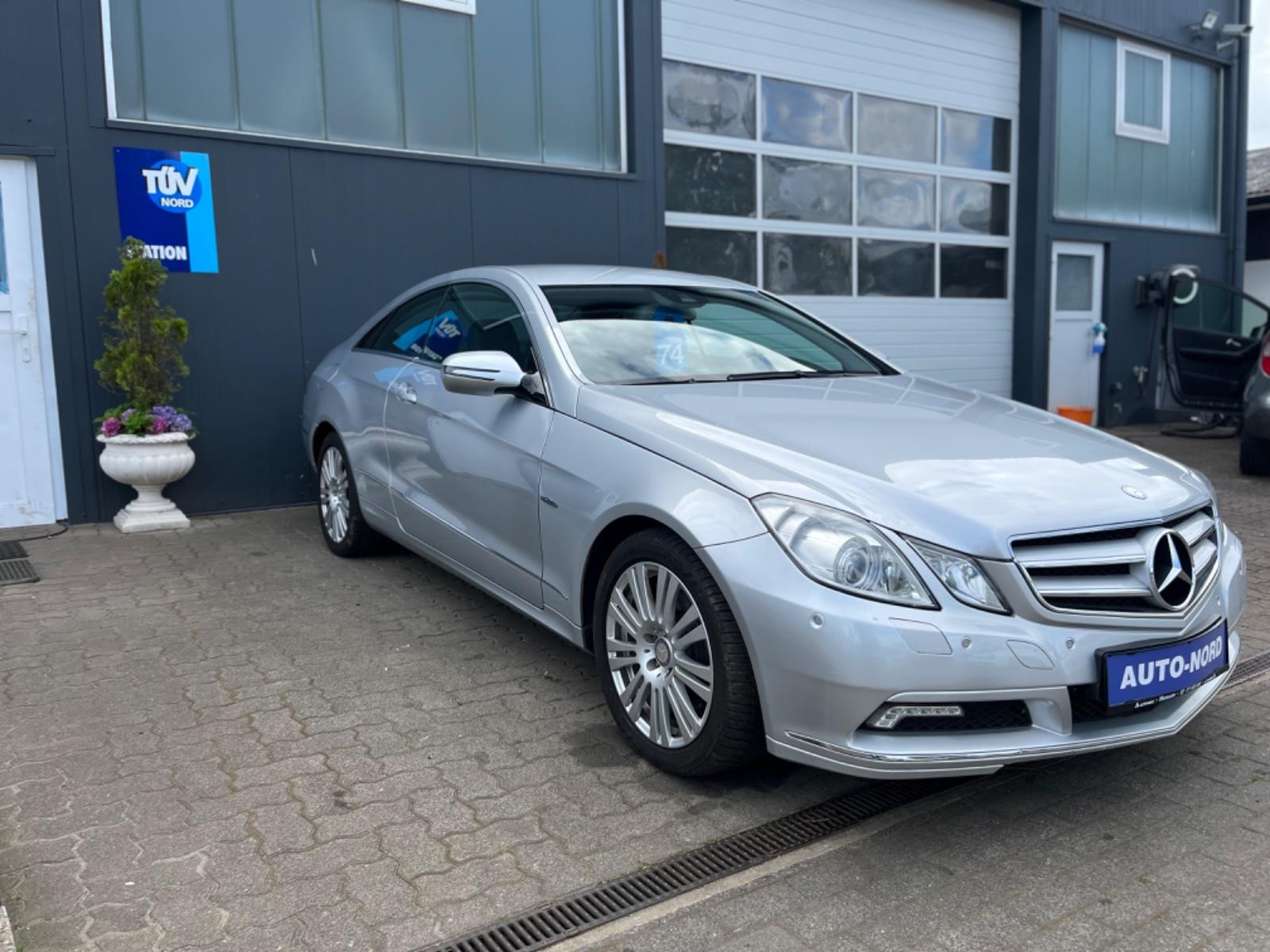 Mercedes-Benz E 350 E -Klasse Coupe E 350 CGI BlueEfficiency