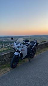 Honda CBR 125R JC50 - Offers