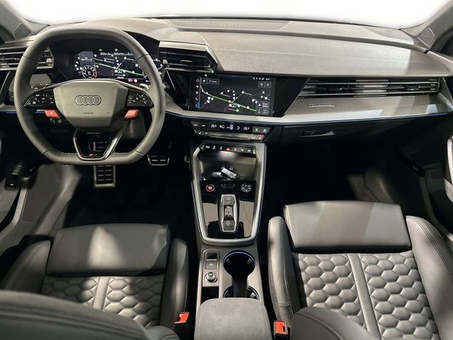 RS3 Sportback 2.5 TFSI Q MATRIX+PANO+SONOS+WABEN
