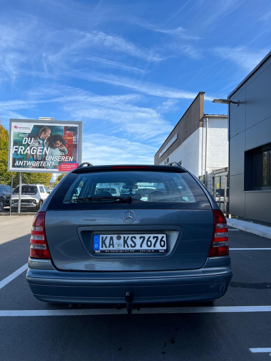 Mercedes-Benz C200 2004 — photo 5