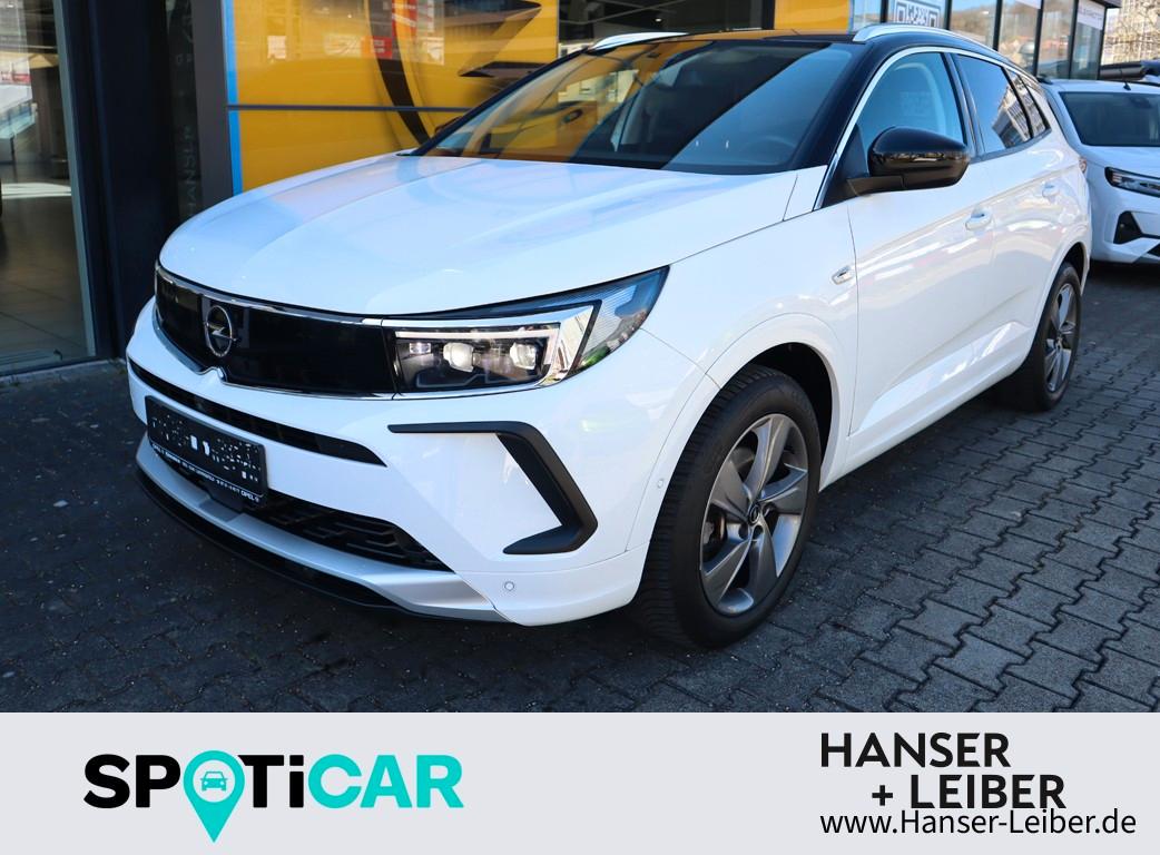 Opel Grandland 1.2T AT8 Ultimate AHK Night-Vision