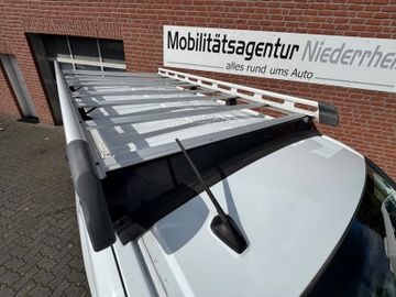Renault Trafic - 11