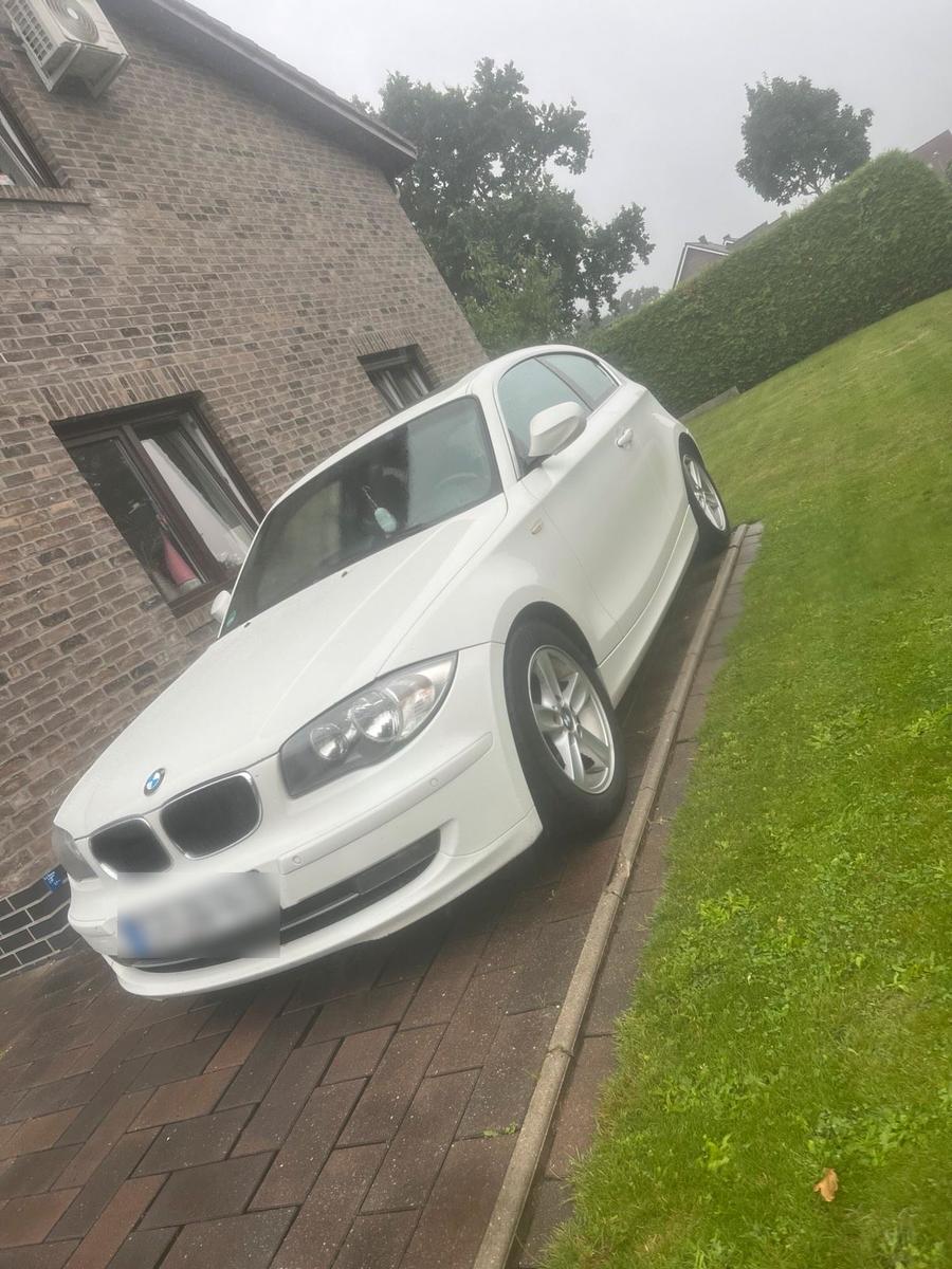 BMW 120