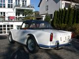 Triumph TR4A IRS / RHD - Triumph TR4: 3 Türen