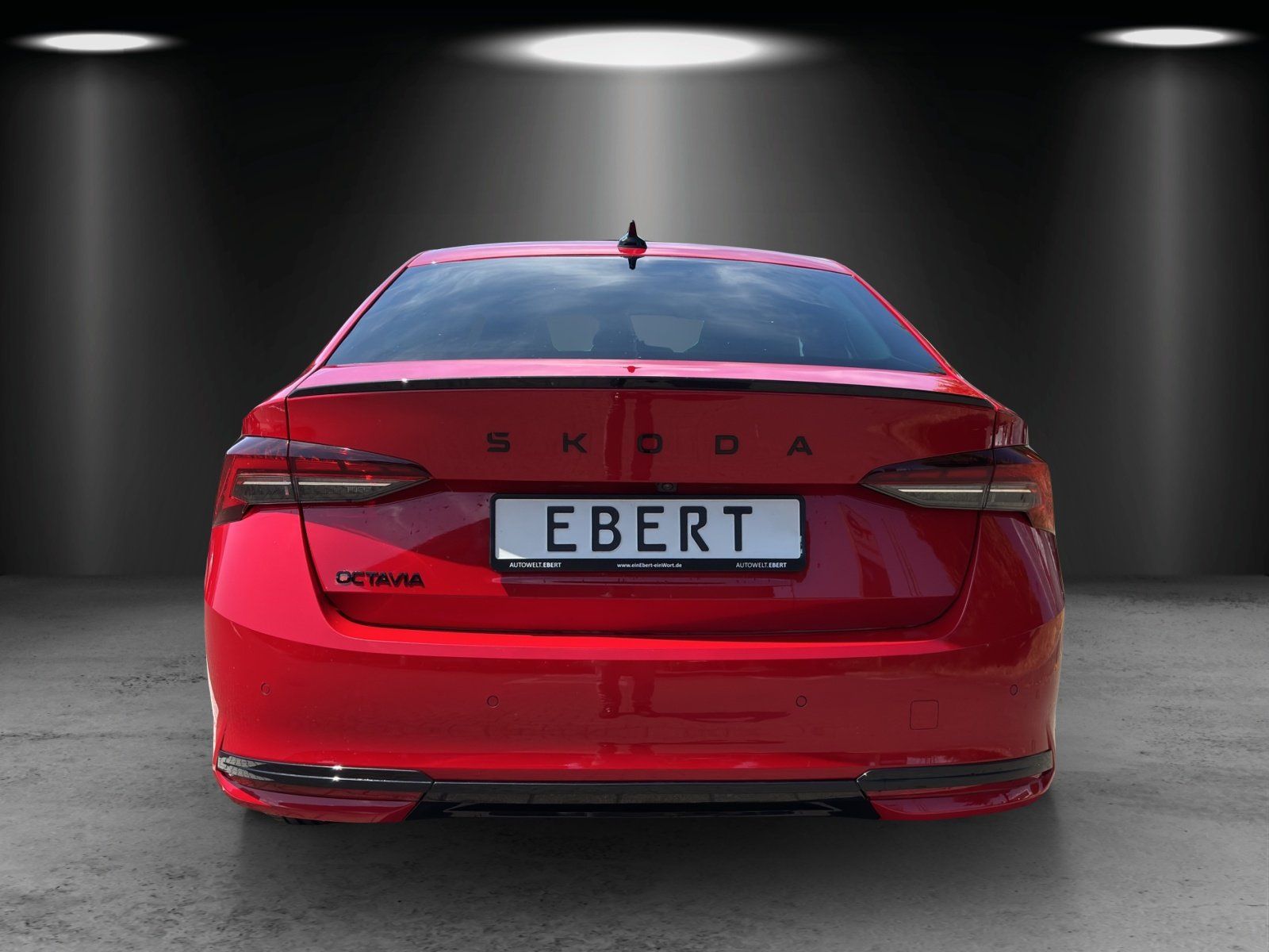 Fahrzeugabbildung SKODA Octavia Sportline 1,5 TSI mHEV 110 kW DSG