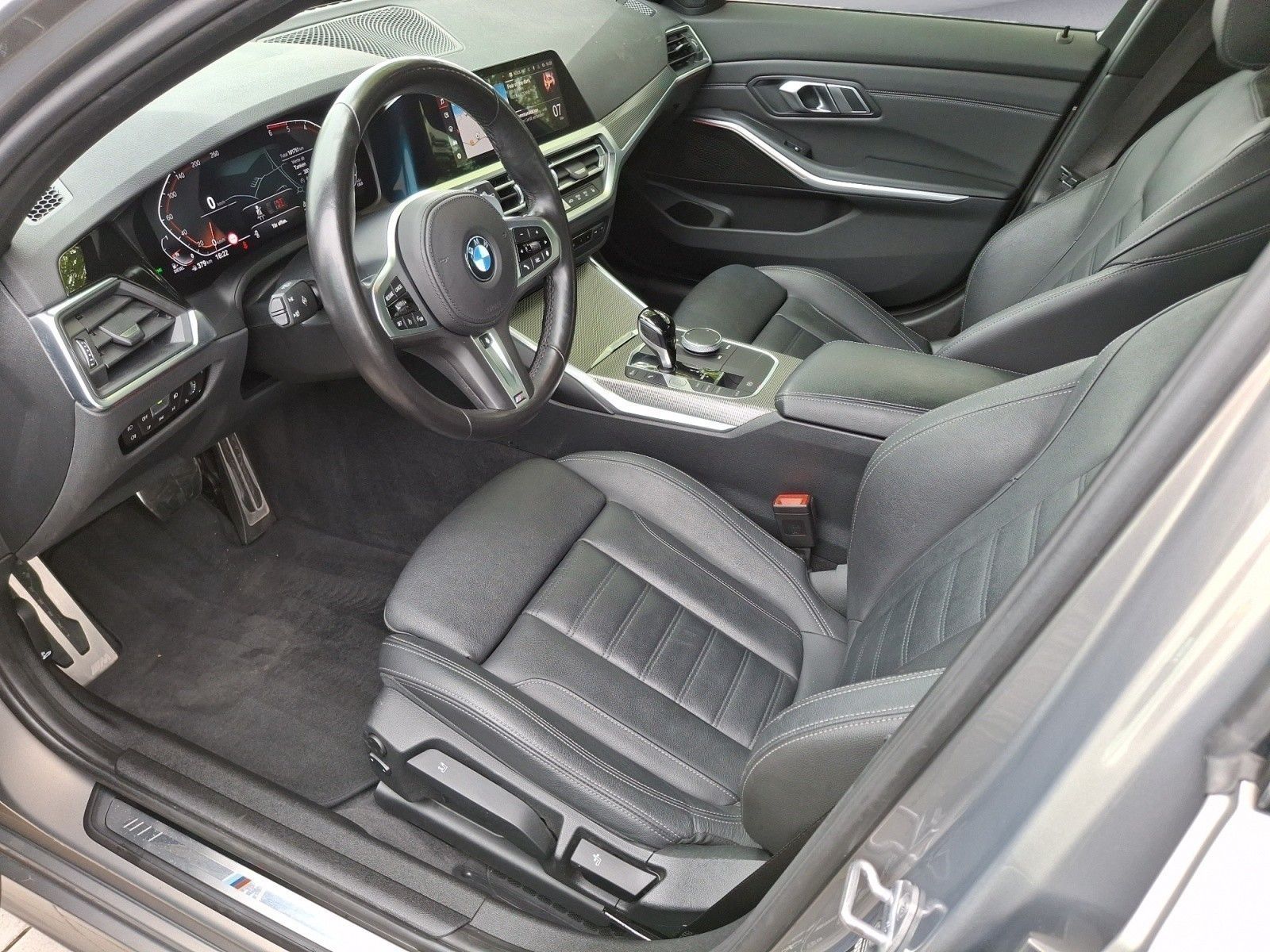 BMW 320d xDrive Touring M Sport Laser Standheizung foto 8