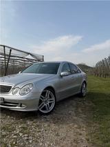 Mercedes-Benz Mercedes E-Klasse 211 200 Kompressor TRAUM... - Mercedes-Benz 200 aus 2005