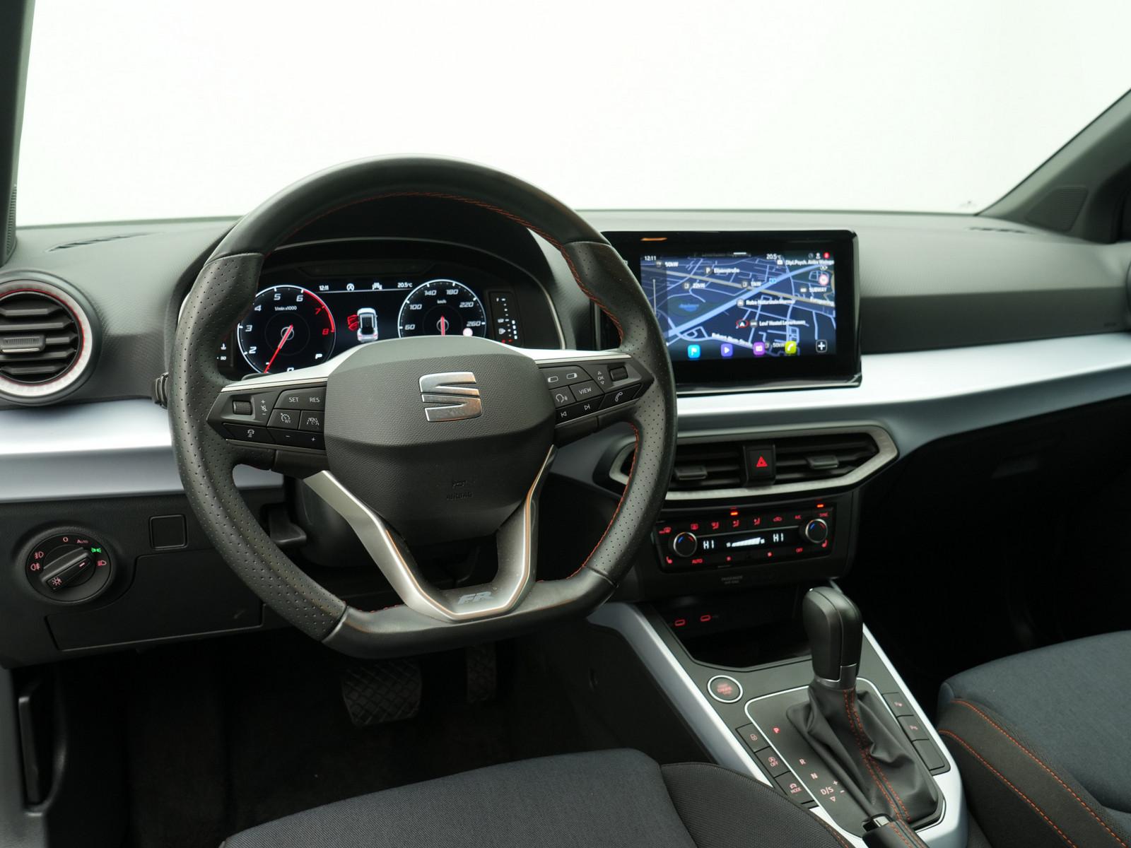 Seat Arona FR DSG KEYLESS PDC KAM ACC NAVI LED VIRT