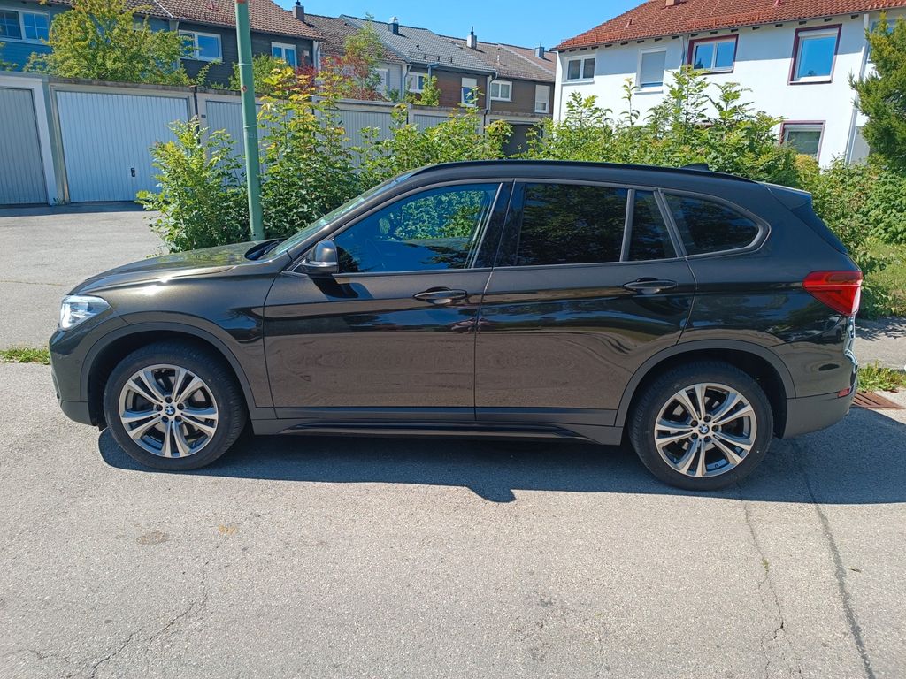 Image of BMW X1