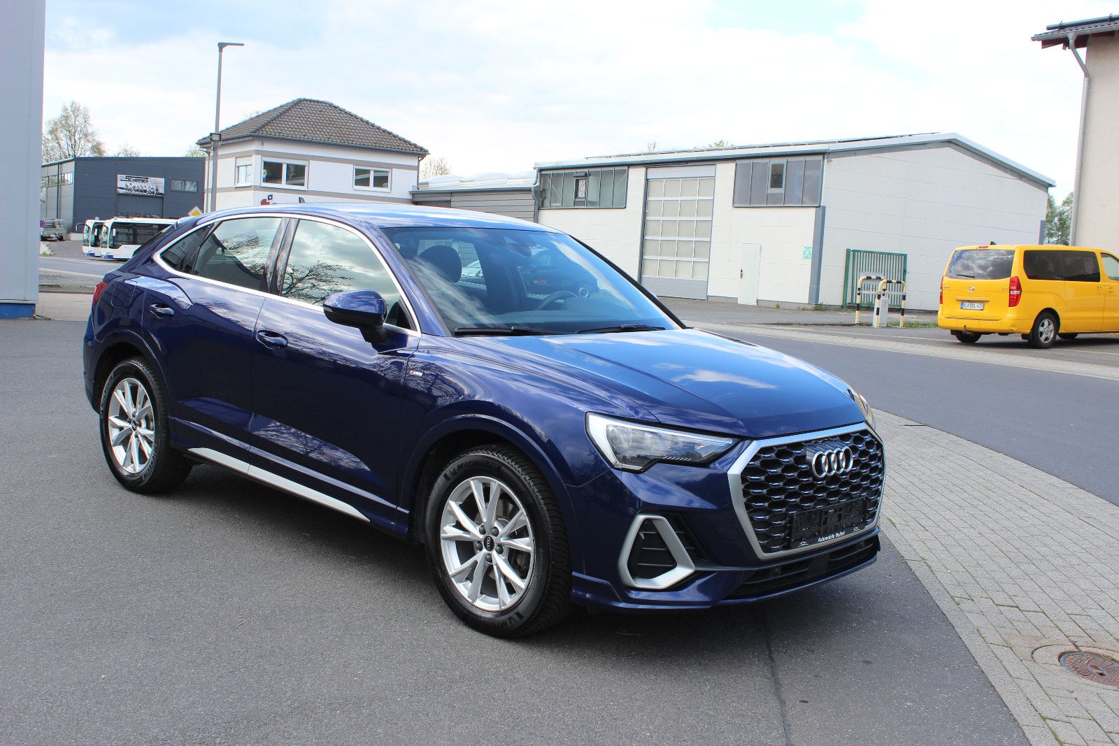 AUDI Q3Sportback 35 TDI S line/Leder/Navi/PDC/LED/TOP