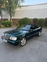 Mercedes-Benz  W124 E220 Cabrio Automatik Sportline  - Mercedes-Benz W124 sportline