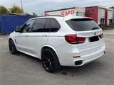 BMW X5 xDrive40d - - BMW X5: 4d
