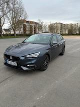 Seat Leon 1.5 eTSI ACT 110kW FR DSG PANO+AHK+LED+ACC